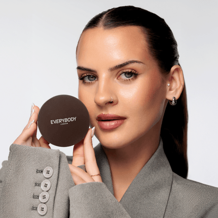Everybody London Soft Satin Loose Powder