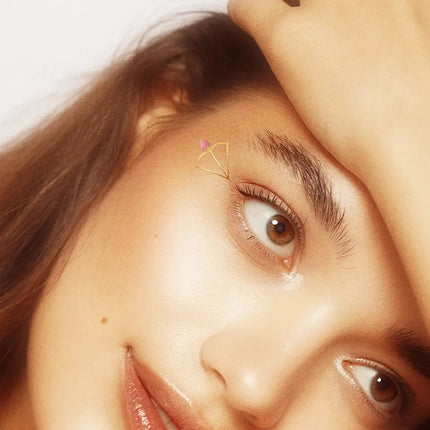 Fazit Cupid's Bow Eye Wings