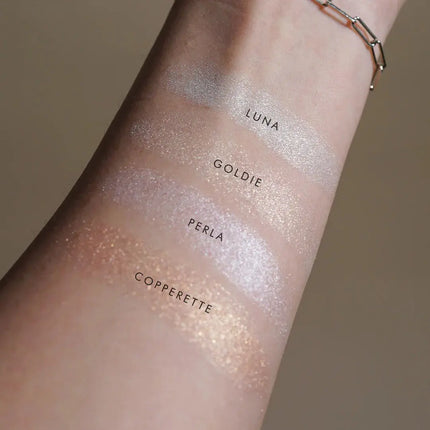 Kara Beauty Essentials Face Illuminator Goldie