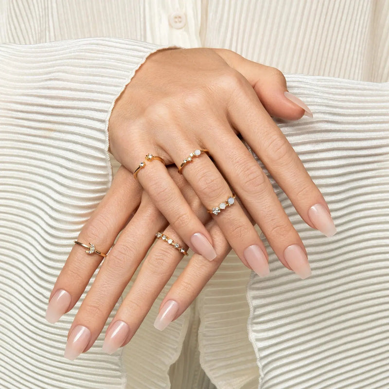 Kiss KS Bare-But-Better Nails Embrace It