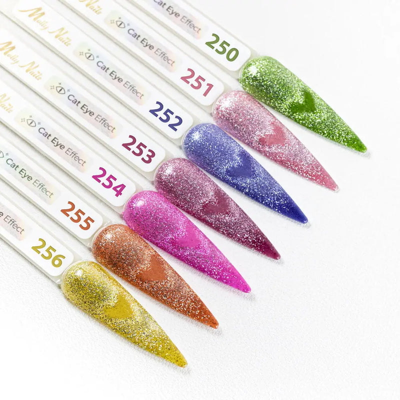 Molly Nails UV/LED Gel Polish Cat Eye Glacier Crush Nr 253 Mauve