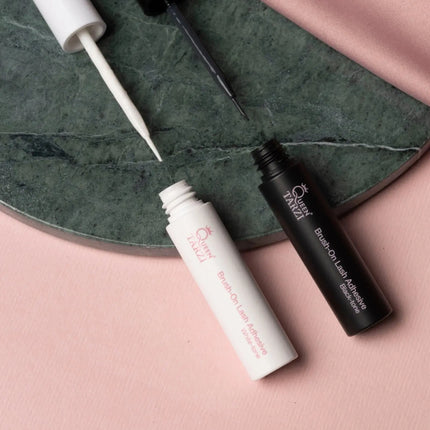 Queen Tarzi Brush-on Glue White