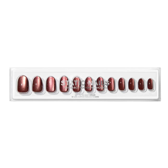 Static Nails Reusable Pop-On Manicure Influenced Round