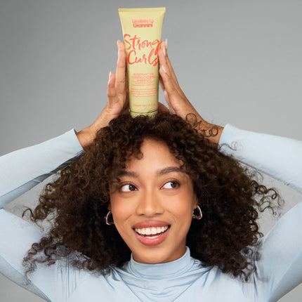 Umberto Giannini Strong Curls Rosemary Oil Shampoo